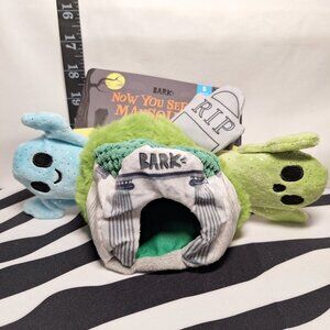 NWT Bark Now You See 'Um Mausoleum Dog Toy S